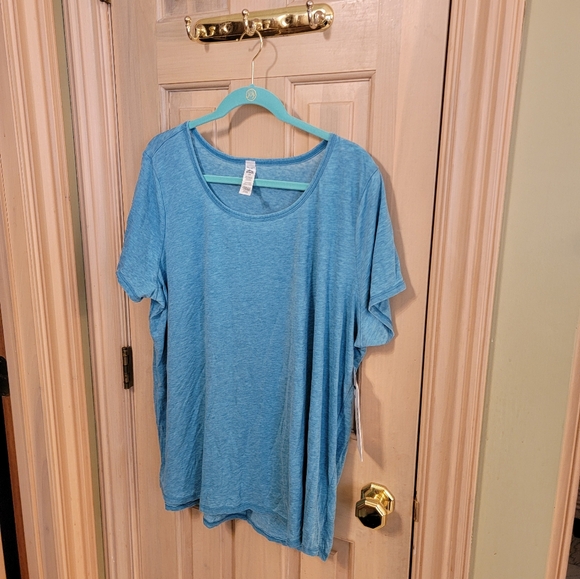 NWT Womens Plus sz 2X RBX Active Wear Athletic blue short sleeve Shirt - Picture 2 of 6